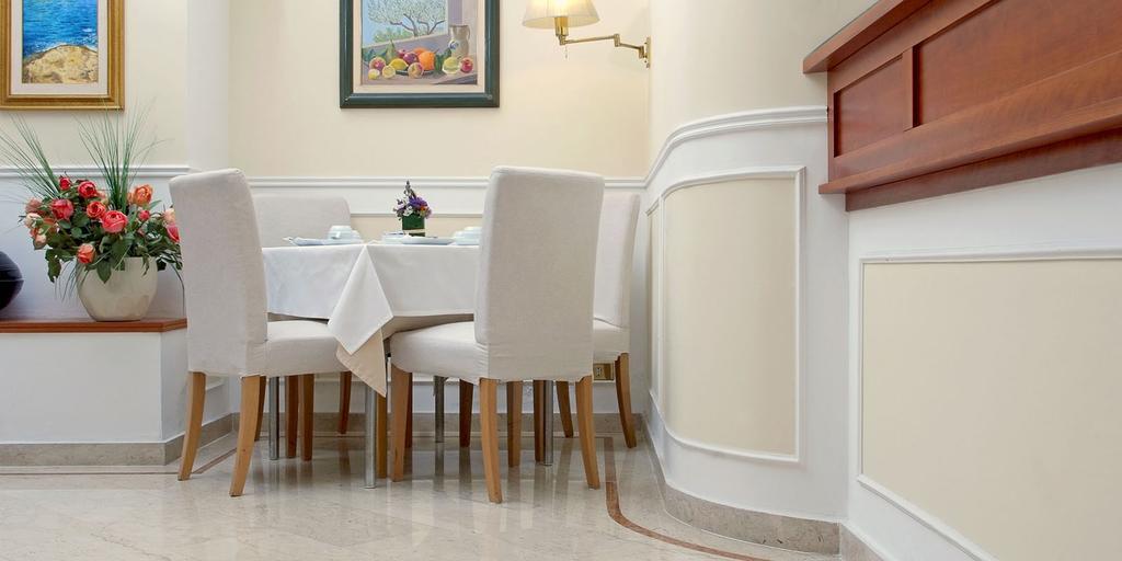 Hotel Plaza Salerno Esterno foto