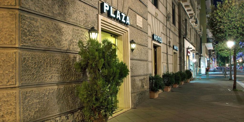 Hotel Plaza Salerno Esterno foto