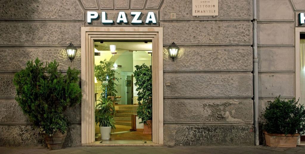 Hotel Plaza Salerno Esterno foto